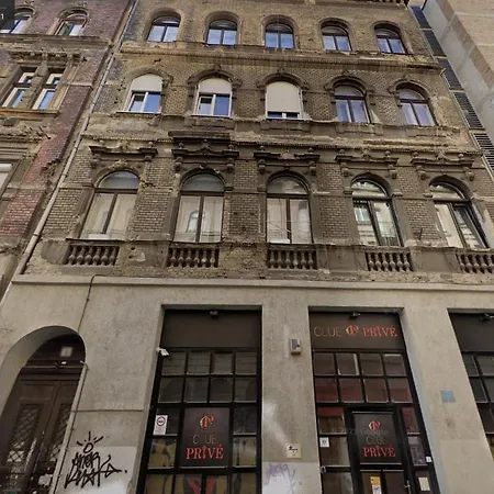Akacfa Boutique Lägenhet *