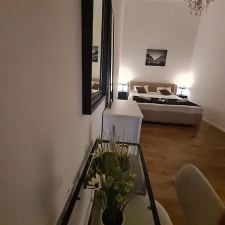 Apartment Akacfa Boutique *