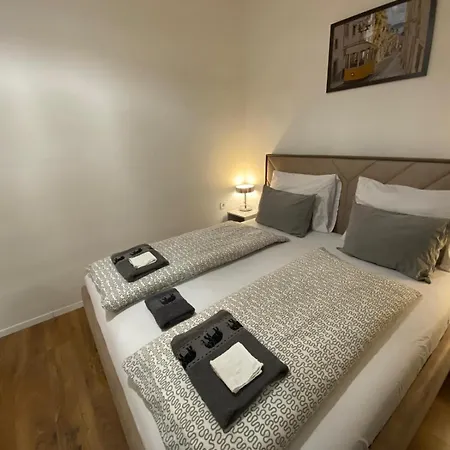 公寓 Akacfa Boutique